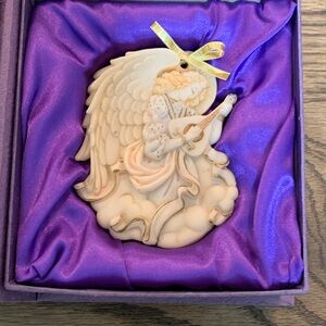 Seraphim Collection angel